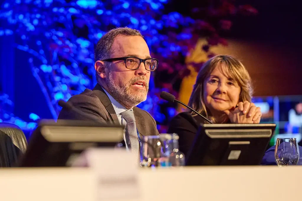 Dres. Federico Vélez y Andrea Molinari.