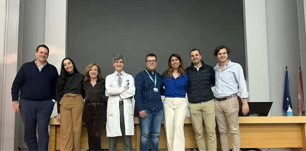 Organizadores y colaboradores del Curso: de izquierda a derecha, Dr. Cosme Lavín, Dra. Famara Doblado, Dra. Concha Fernández, Dr. Santiago López, Dr. Ignacio Cañas, Dra. Laura Gil, Dr. Nabil Dris y Dr. Luis Álvarez-Cascos.