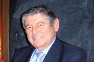 Dr. Juan Martínez Garchitorena