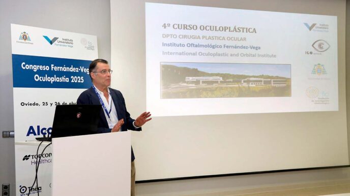 El programa del Curso trató de abordar los desafíos clínico-quirúrgicos más frecuentes a afrontar por los oftalmólogos en sus primeros casos de práctica