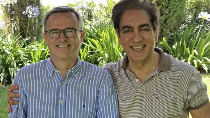 Dres. Lorenzo López Guajardo y Fernando González del Valle.