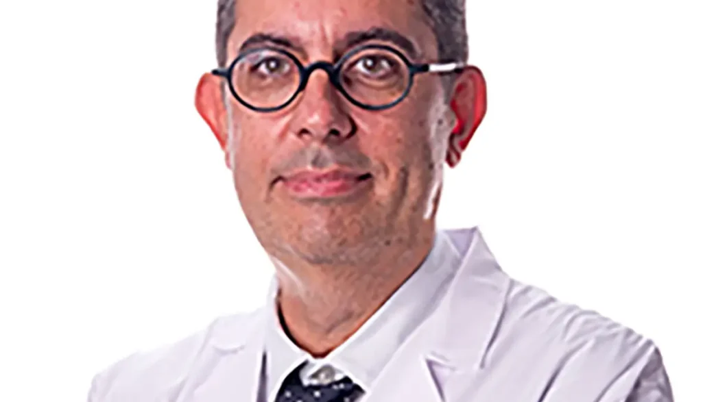 Dr. Humberto Carreras Díaz.