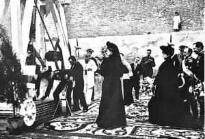 Primera piedra 1904.